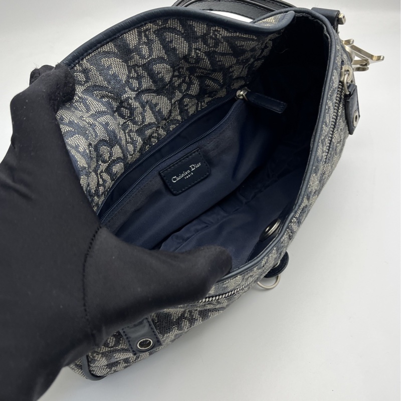 🏷️ Dior 肩背包-5