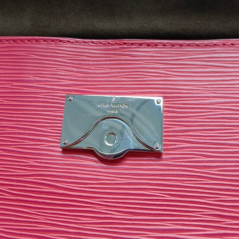 LOUIS VUITTON CLUNY BB橘粉色EPI牛皮水波紋克魯尼單肩包銀色五金可拆卸肩帶-8