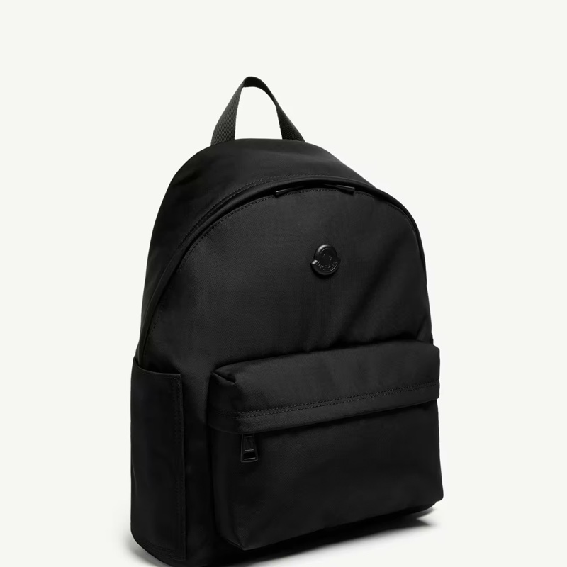 Moncler 男士 Pierrick 金屬 Logo 背包均碼碼35cm*45.5cm*14cm-1