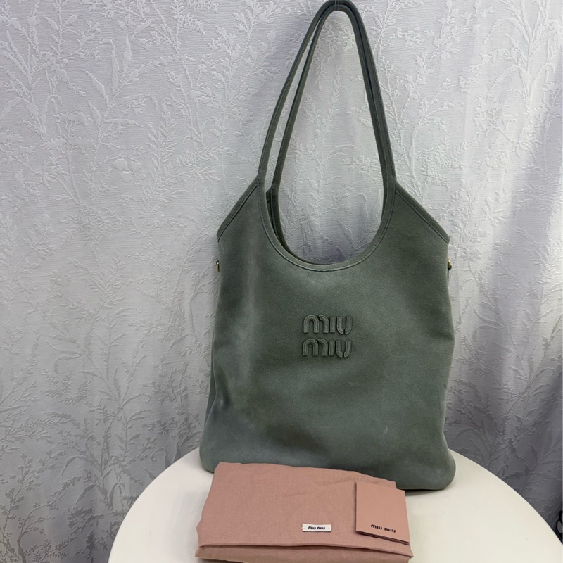 Miu Miu Ivy Tote Bag-0