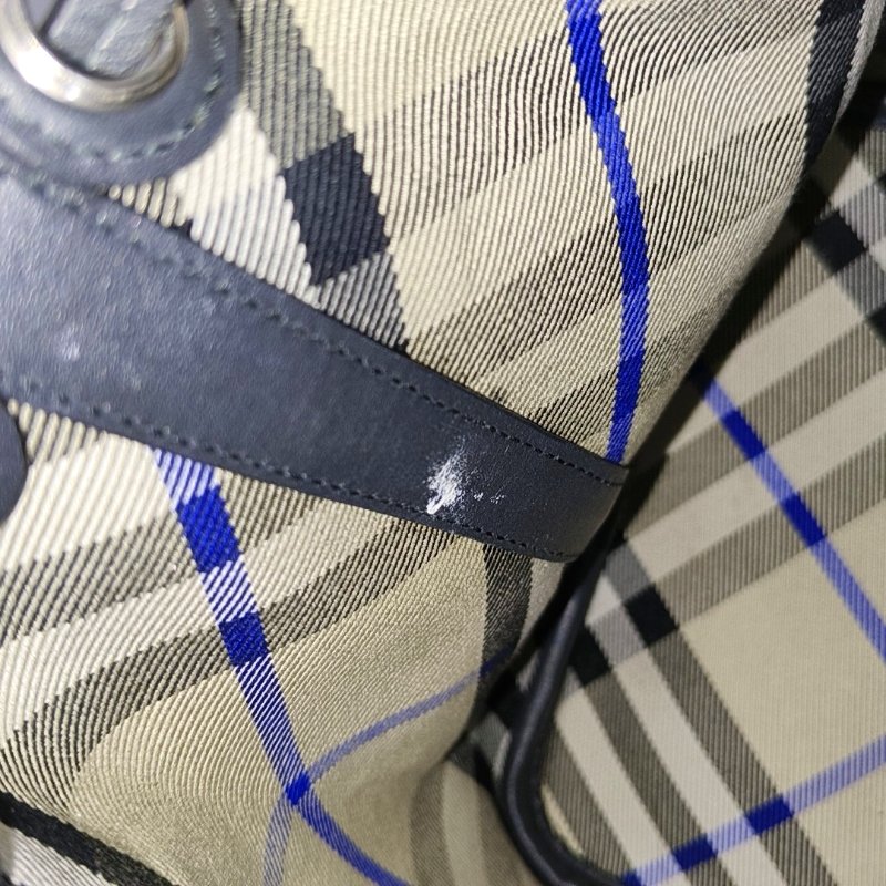 BURBERRY水桶包淺灰色織物單肩包銀色五金-9