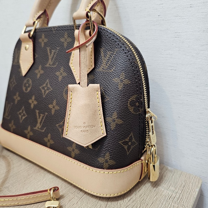 [ 經典款新年福利🧧] LV老花AlmaBB金釦手提斜背貝殼包-1
