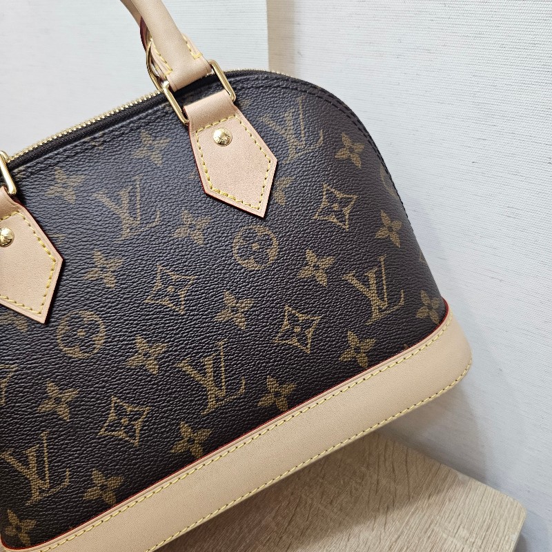 [ 經典款新年福利🧧] LV老花AlmaBB金釦手提斜背貝殼包-4