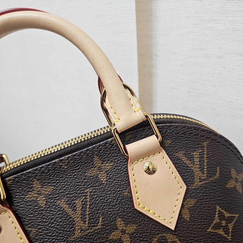 [ 經典款新年福利🧧] LV老花AlmaBB金釦手提斜背貝殼包-5