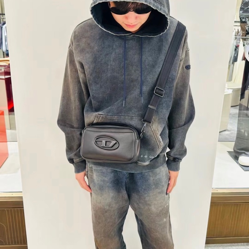 Diesel 相機斜挎包-2