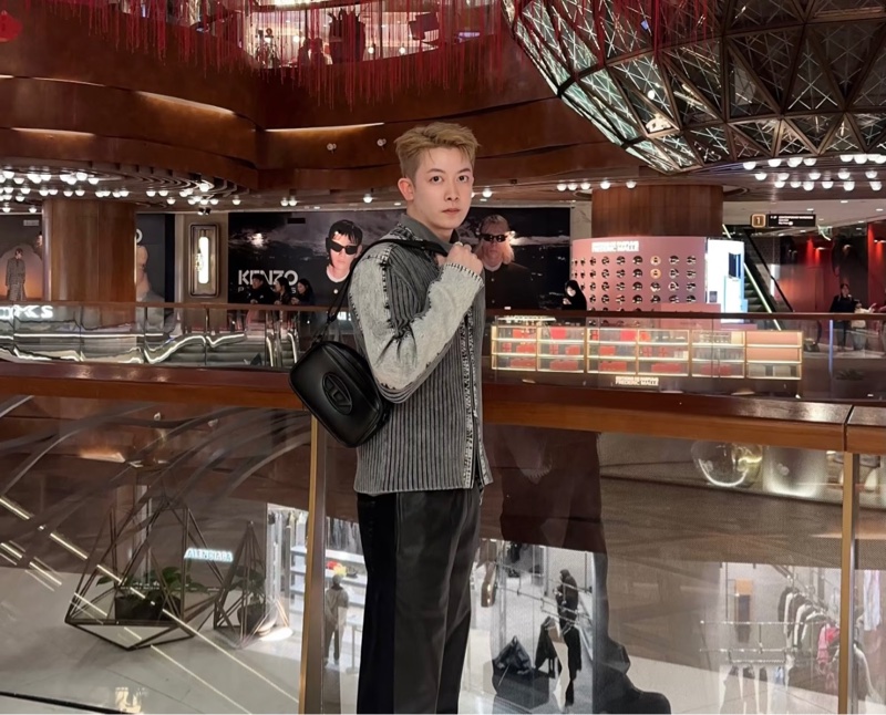 Diesel 相機斜挎包-3