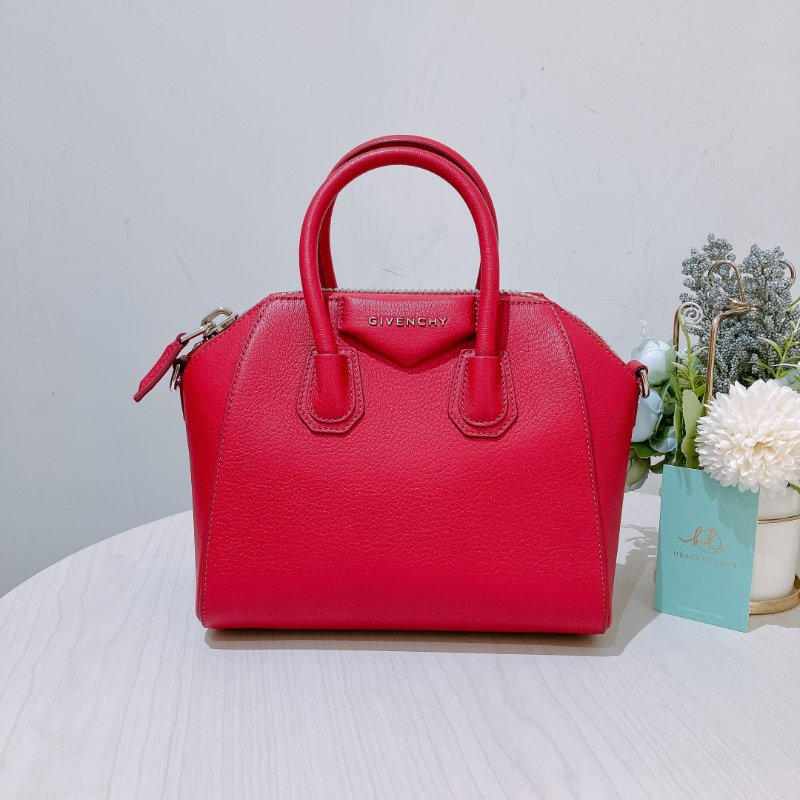 TK1940 紀梵希 斜孭手提包糖果粉紅 Mini Antigona Bag in Sugar Pink Calfskin-0