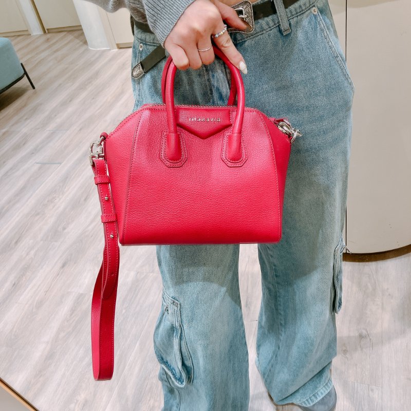 TK1940 紀梵希 斜孭手提包糖果粉紅 Mini Antigona Bag in Sugar Pink Calfskin-1