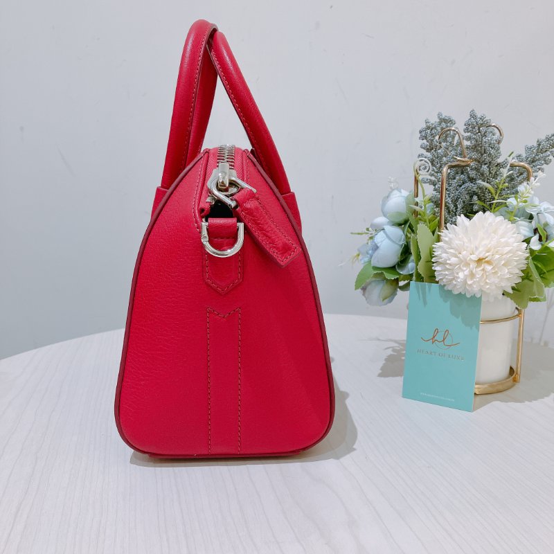 TK1940 紀梵希 斜孭手提包糖果粉紅 Mini Antigona Bag in Sugar Pink Calfskin-5