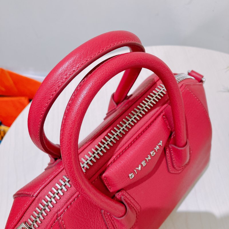 TK1940 紀梵希 斜孭手提包糖果粉紅 Mini Antigona Bag in Sugar Pink Calfskin-8