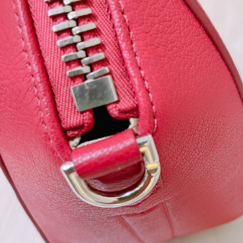 TK1940 紀梵希 斜孭手提包糖果粉紅 Mini Antigona Bag in Sugar Pink Calfskin-9