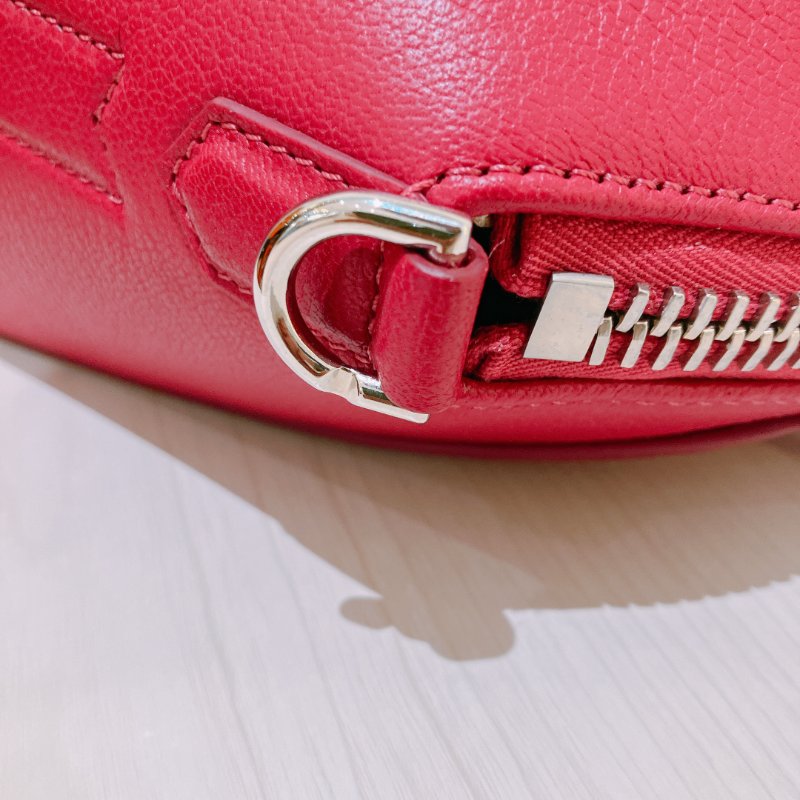 TK1940 紀梵希 斜孭手提包糖果粉紅 Mini Antigona Bag in Sugar Pink Calfskin-12