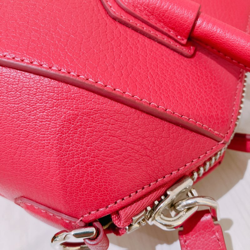 TK1940 紀梵希 斜孭手提包糖果粉紅 Mini Antigona Bag in Sugar Pink Calfskin-17