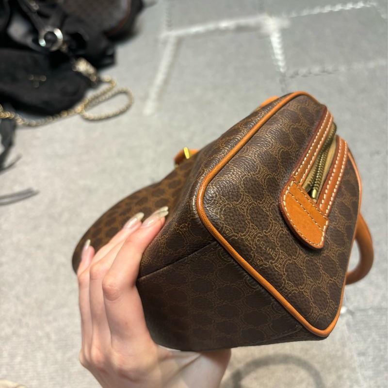 🏷️ Celine 波士頓包含鏈條-16