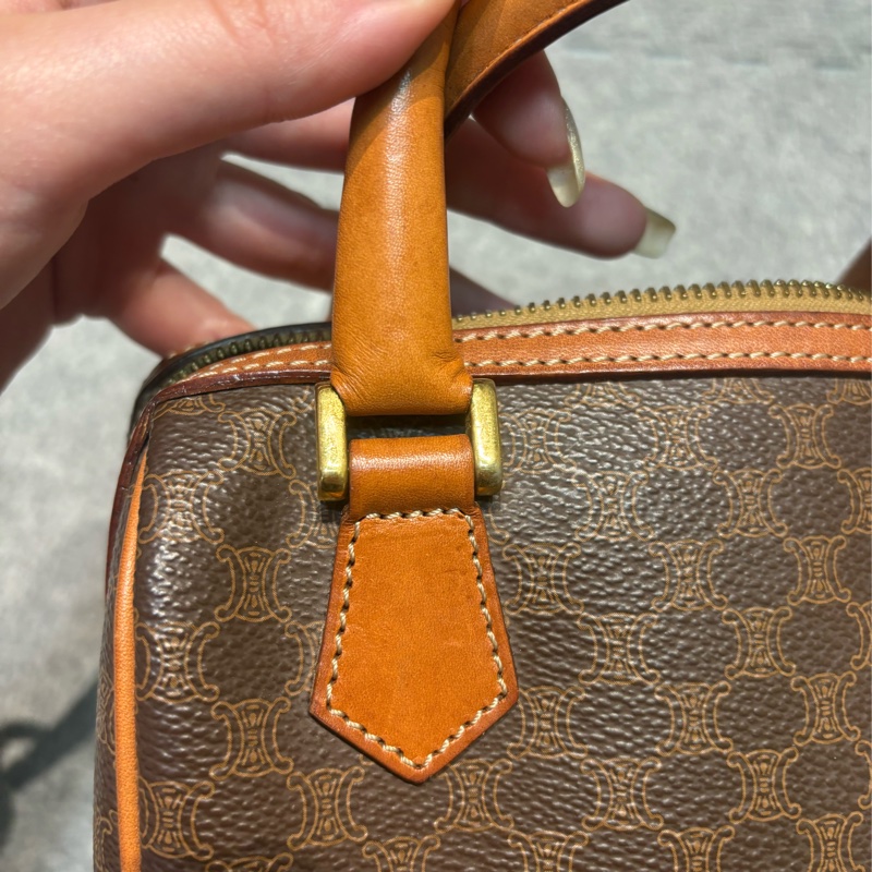 🏷️ Celine 波士頓包含鏈條-24