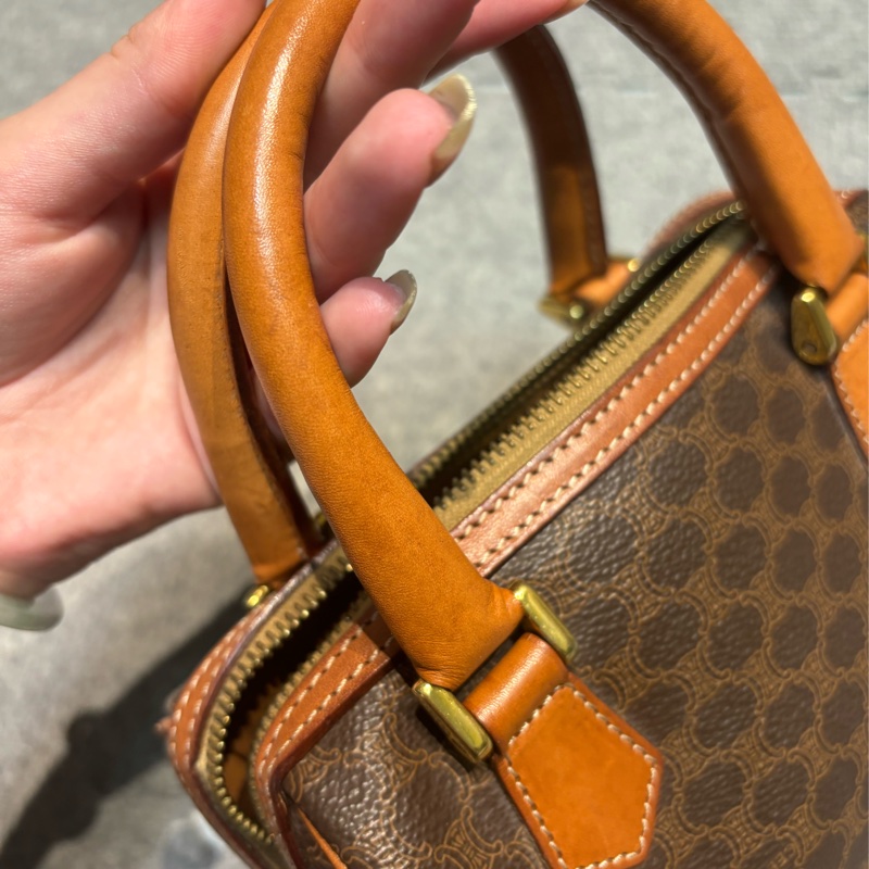 🏷️ Celine 波士頓包含鏈條-26