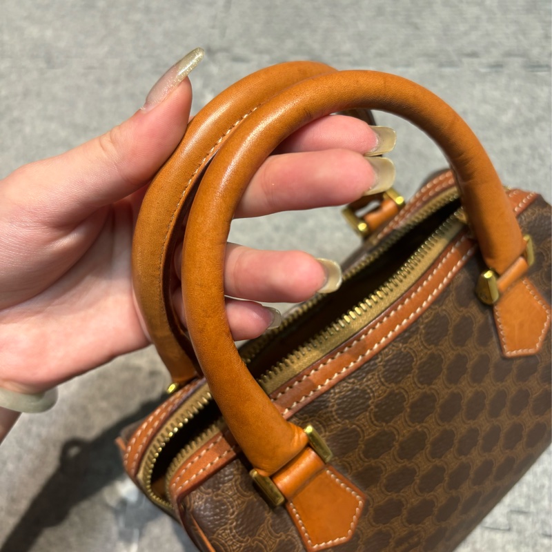 🏷️ Celine 波士頓包含鏈條-27