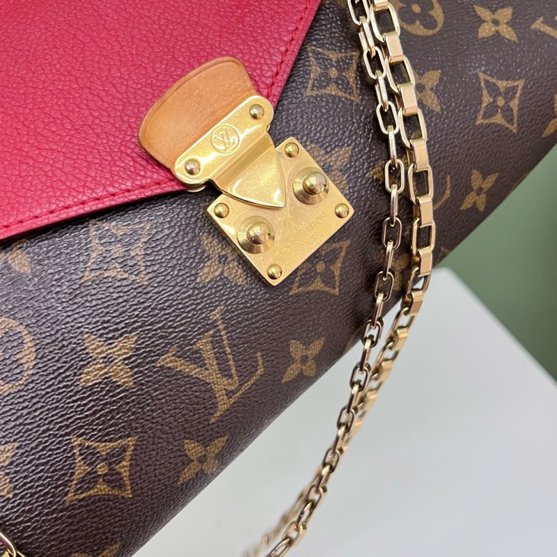 LV pallas chain老花鏈條包-7