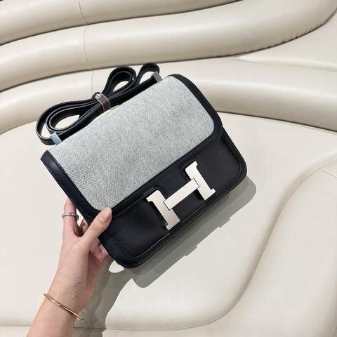 Hermes愛馬仕 黑銀constance康康