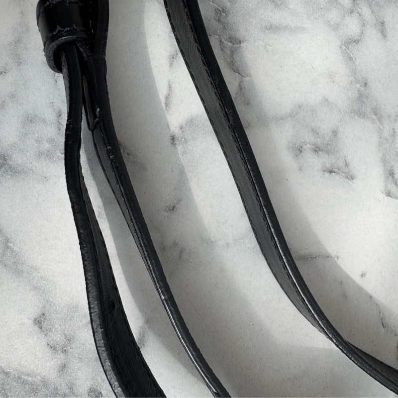 Versace黑皮革/黑白馬毛斜背包  貴氣十足✨✨-31