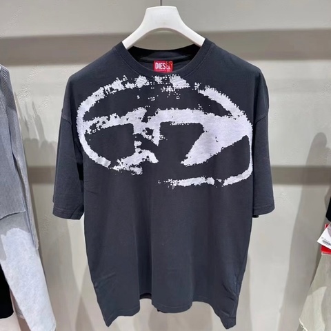 Diesel 男款 Tee#S M L XL 兩個色