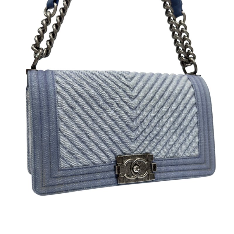 CHANEL Boy 洗水牛仔布 手袋-4