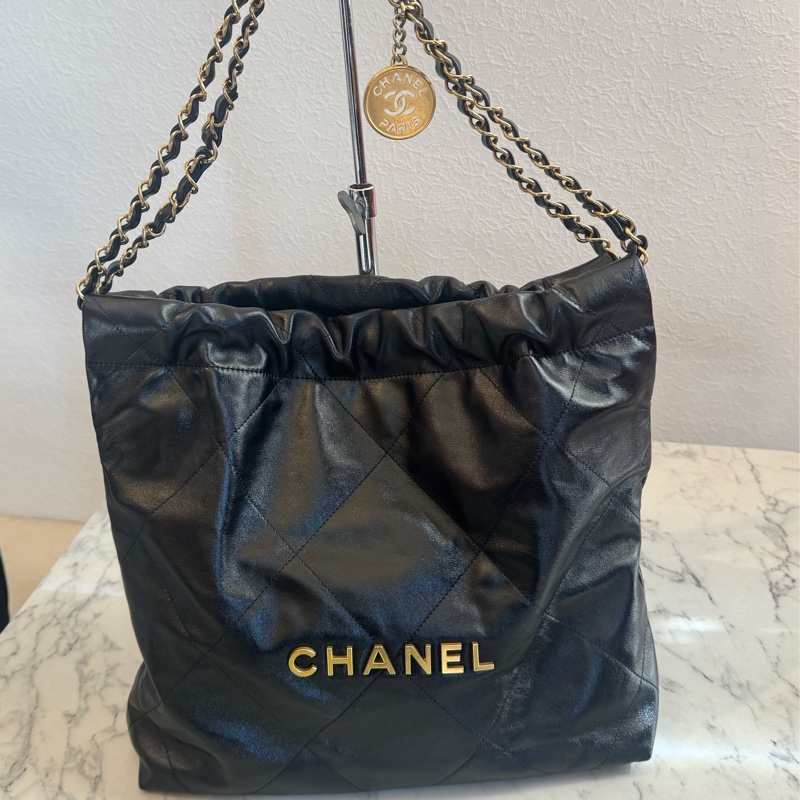 Chanel黑色金字樣22bag小號 最經典最搶手的尺寸-0