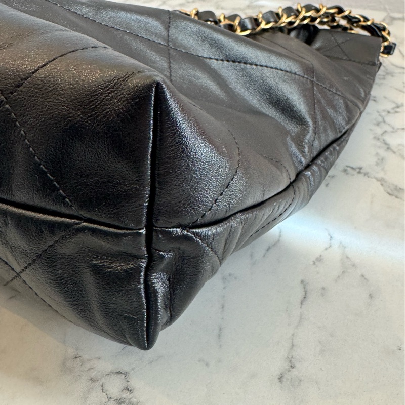 Chanel黑色金字樣22bag小號 最經典最搶手的尺寸-6
