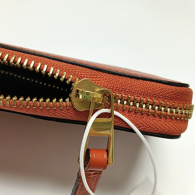 LOEWE Puzzle橙色牛皮絎縫錢包金色五金-8