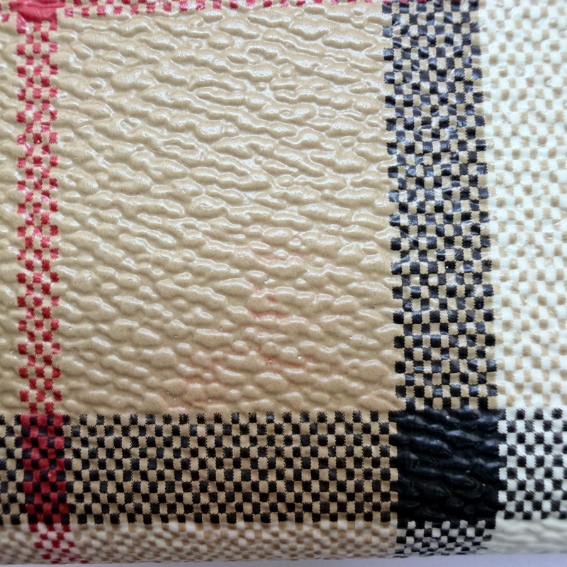 Burberry 8070600 ㄇ字拉鏈錢包-9