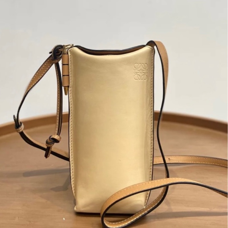 Loewe pocket 斜咩袋 斜揹-0