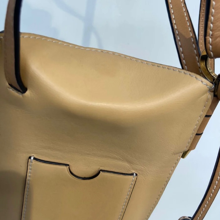 Loewe pocket 斜咩袋 斜揹-3