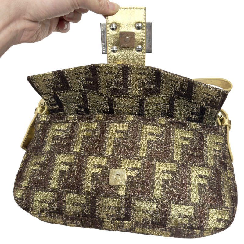 FENDI Baguette 法棍 肩背包-18