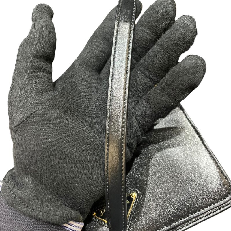 【美收精品】PRADA黑色牛皮金鍊肩背包 5-46-9