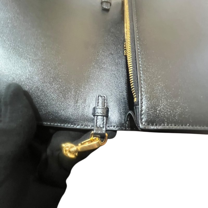 【美收精品】PRADA黑色牛皮金鍊肩背包 5-46-15
