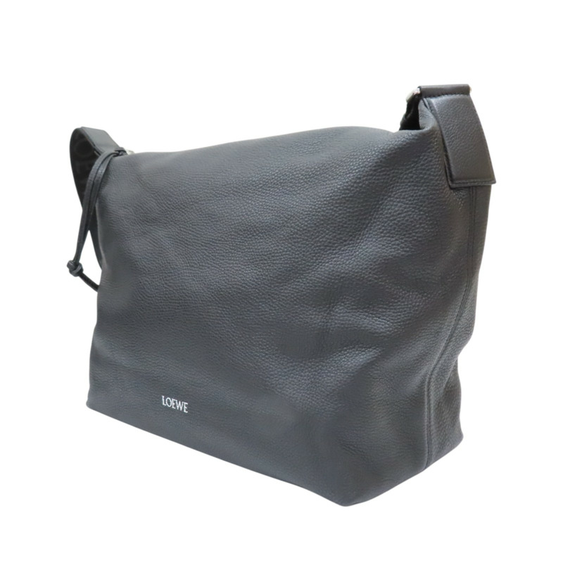 黑色牛皮 Cubi crossbody 肩背包【LOEWE 羅威】 B906K70X22-2