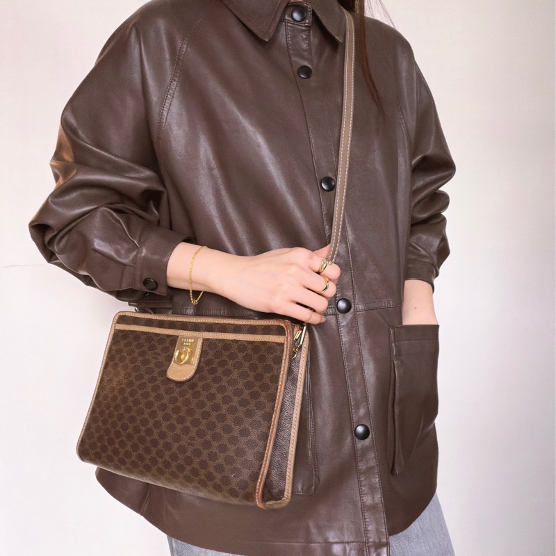 Celine Macadam Clutch 斜背包 棕色 老花 思琳小吊環-0