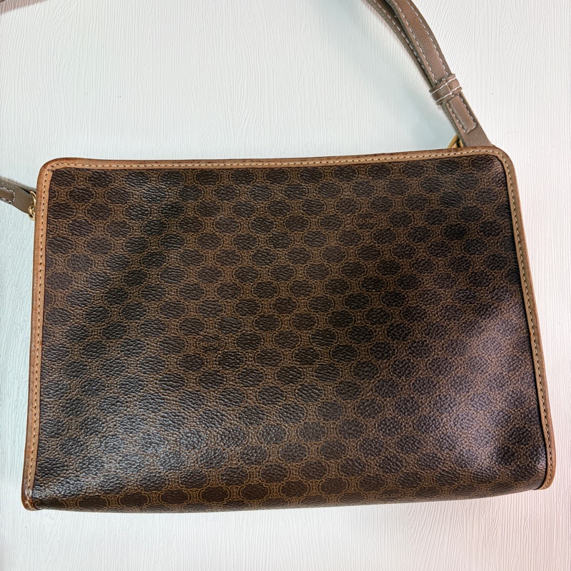 Celine Macadam Clutch 斜背包 棕色 老花 思琳小吊環-5