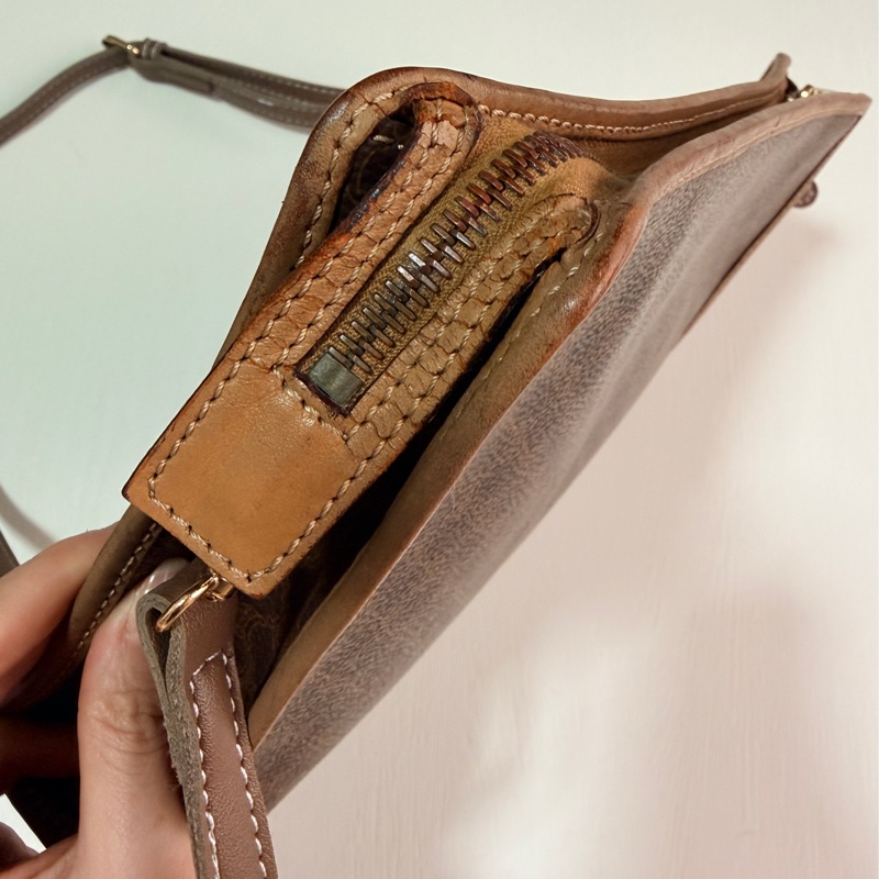 Celine Macadam Clutch 斜背包 棕色 老花 思琳小吊環-12