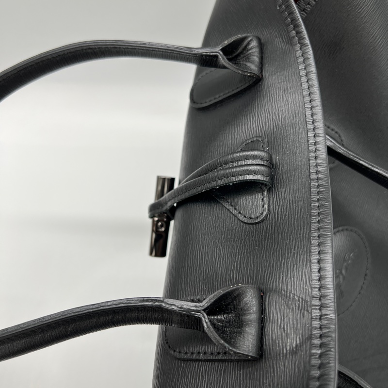 Longchamp 龍鑲 黑色皮質 牛角扣 手提/肩背兩用 托特包-16