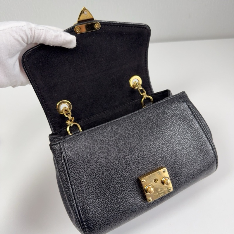 LV黑色牛皮壓紋鏈條包-6