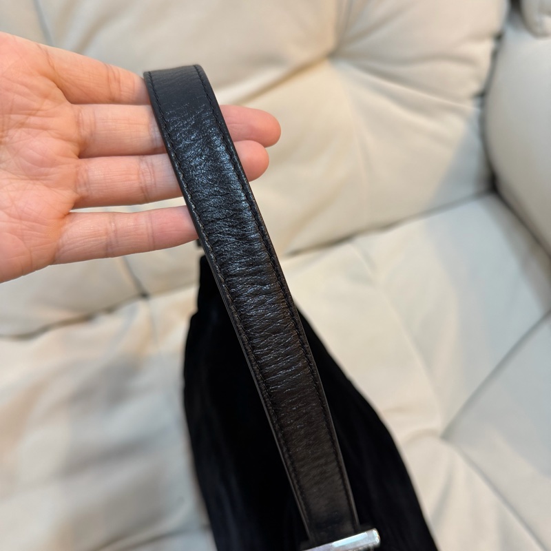 Fendi velvet 絲絨 水鑽扣 法棍 芬迪 黑色-7