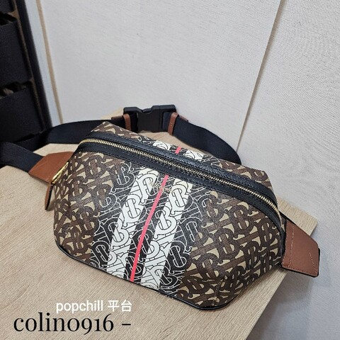 [ 農曆新年甜價釋出🧧] Burberry 棕黑白TB花紋拉鏈胸口腰包