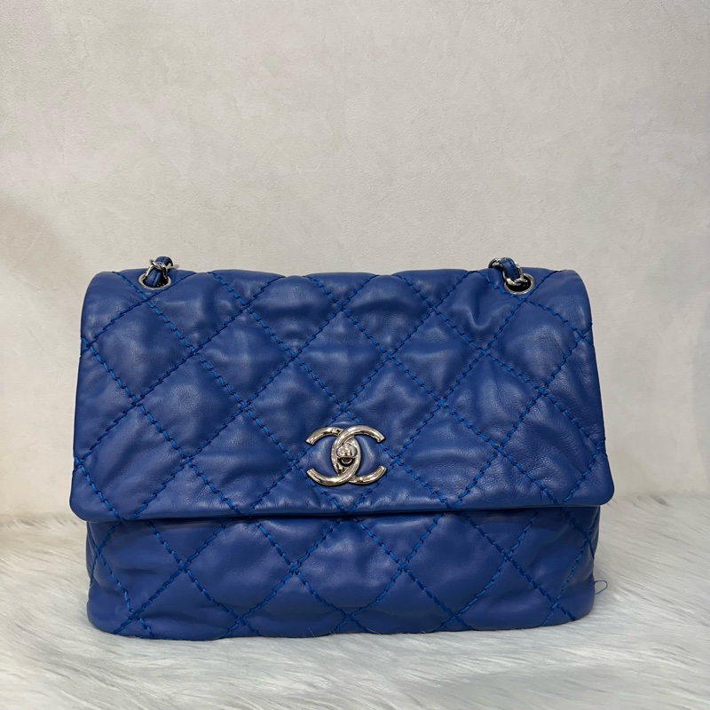 Chanel  閃電藍牛皮銀鏈肩背包COCO 30 SADDLE-0