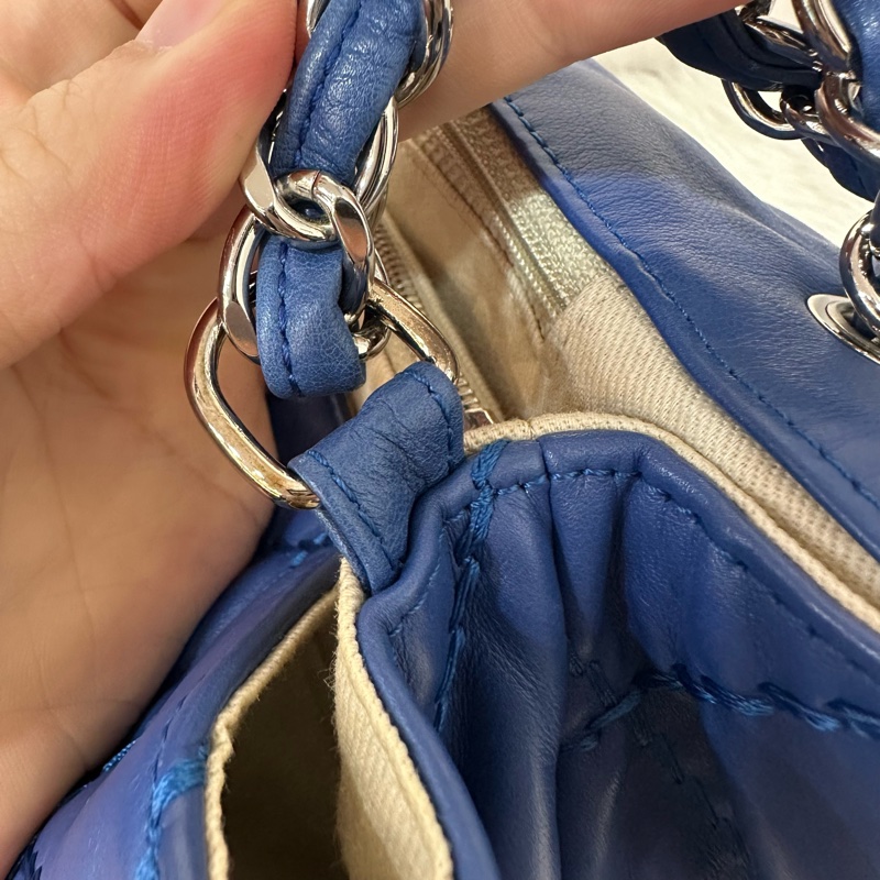 Chanel  閃電藍牛皮銀鏈肩背包COCO 30 SADDLE-39