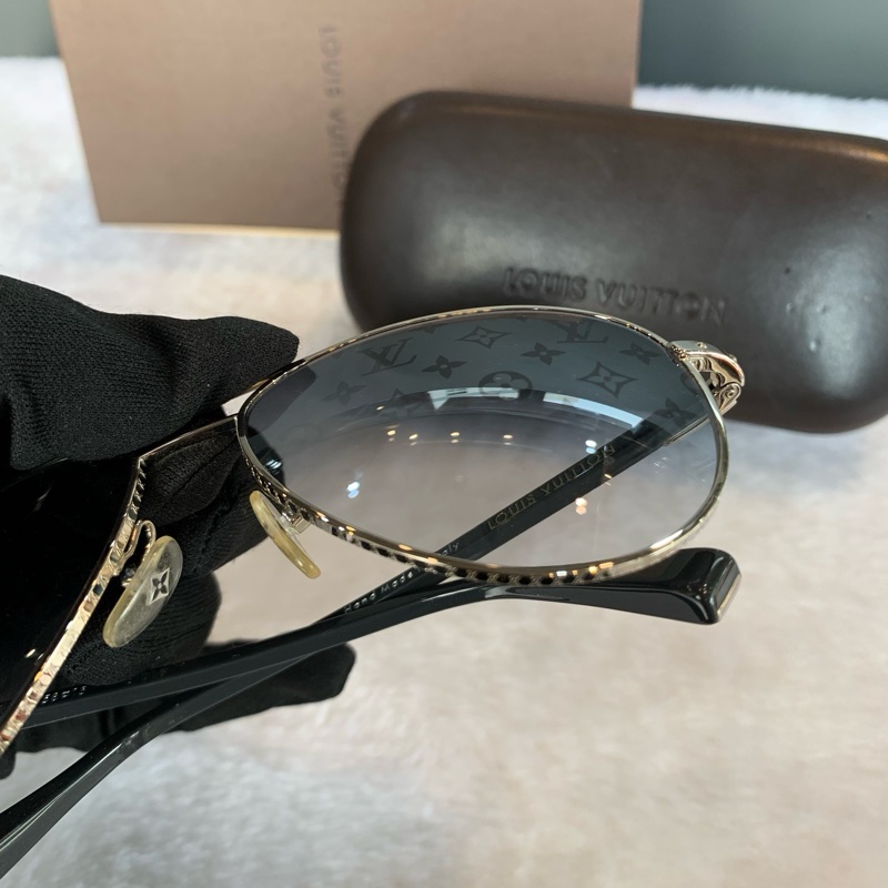 Louis Vuitton Monogram 老花飛行眼鏡/太陽眼鏡(黑灰色)-1