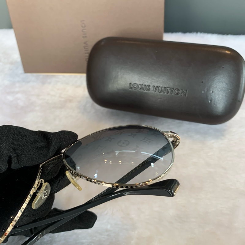 Louis Vuitton Monogram 老花飛行眼鏡/太陽眼鏡(黑灰色)-2