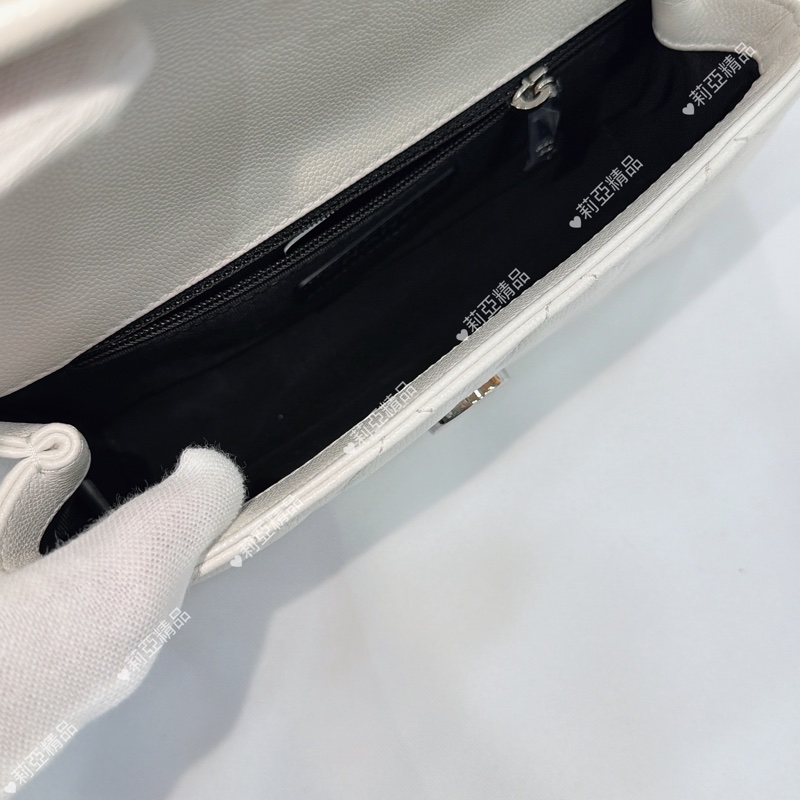 莉亞精品♡Chanel 黑白熊貓口蓋包 二手美包-12