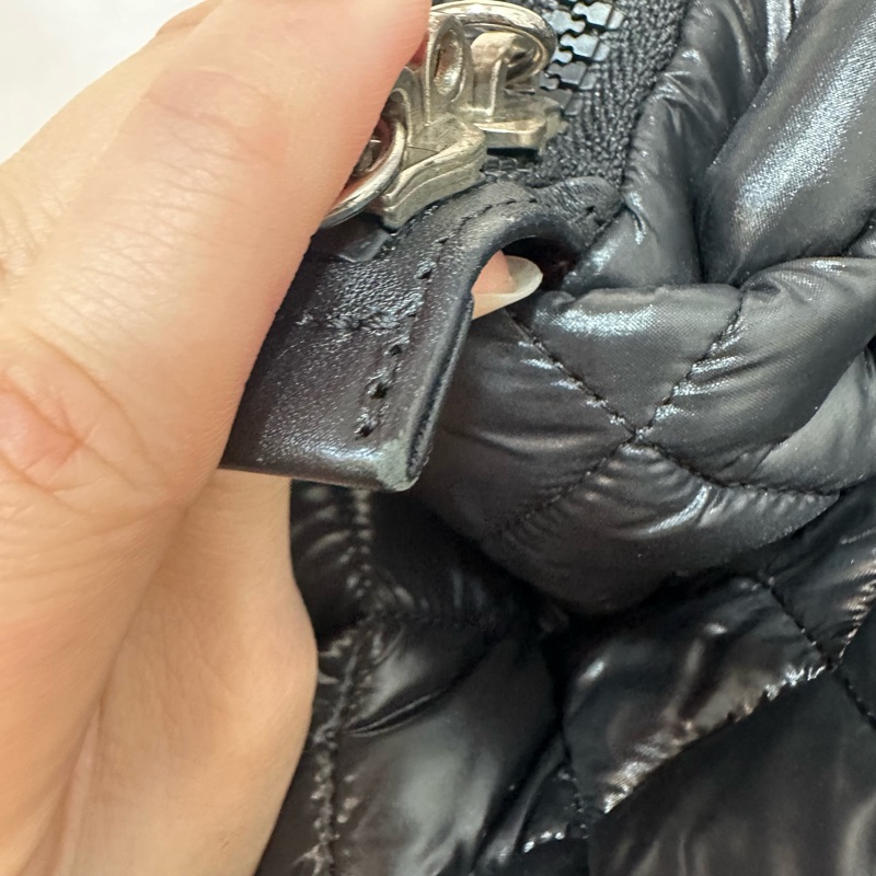 Chanel 黑尼龍銀鏈cocoon 肩背包-18