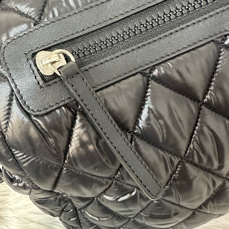 Chanel 黑尼龍銀鏈cocoon 肩背包-24